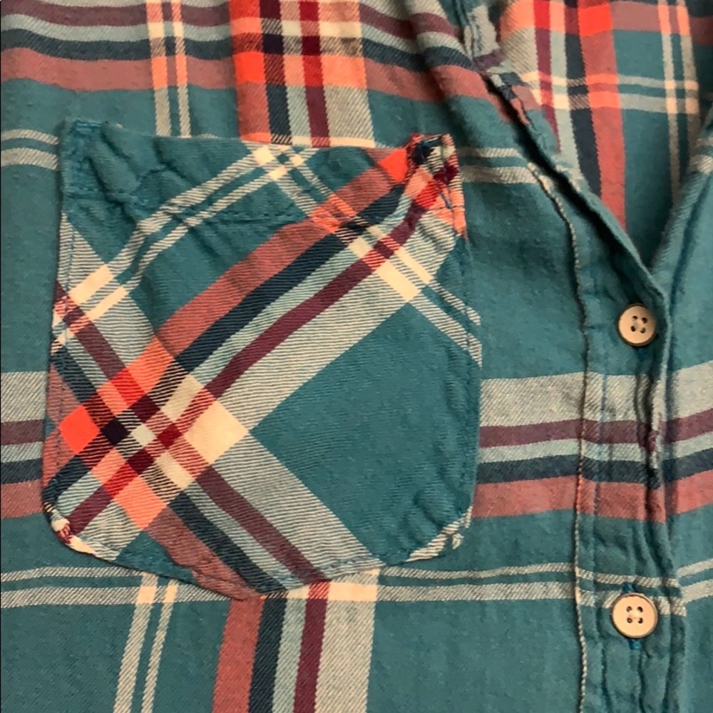 Button down flannel - Picture 4 of 5